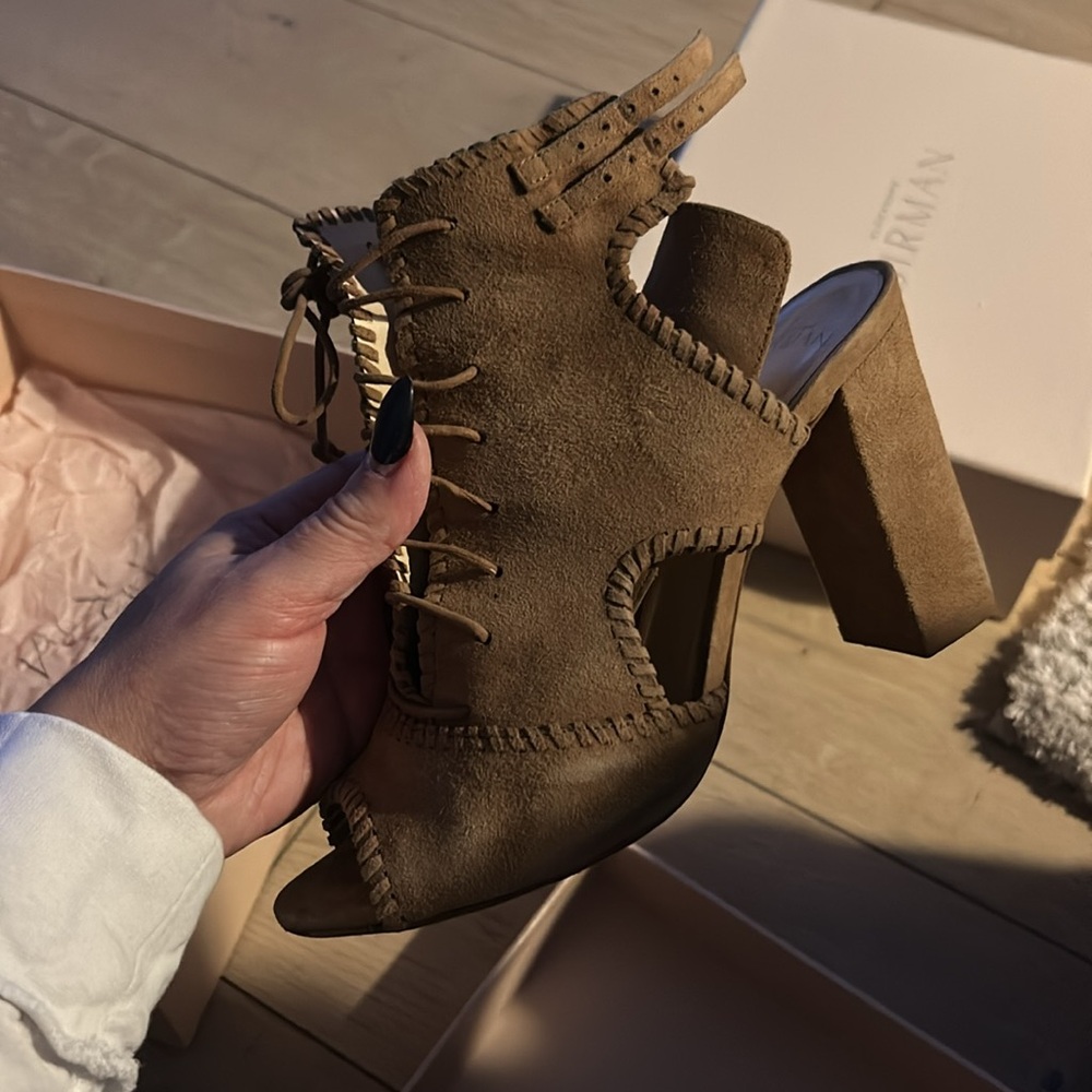 Alexandre Birman beige suede block heel sandal